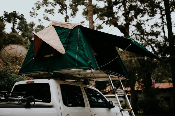 Unlock affordable adventures: expert tips for snagging discounted tickets to the edinburgh military tattoo